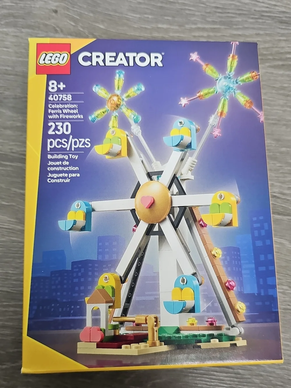 Lego Creator Celebration Ferris Wheel With Fireworks 40758